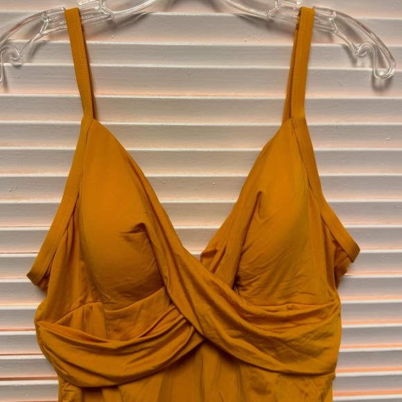 Jantzen one piece mustard yellow swim suit Size 10 - Picture 3 of 5